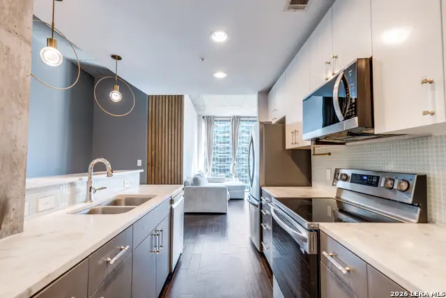 5925 Almeda #11710, Houston, TX 77004 - #1