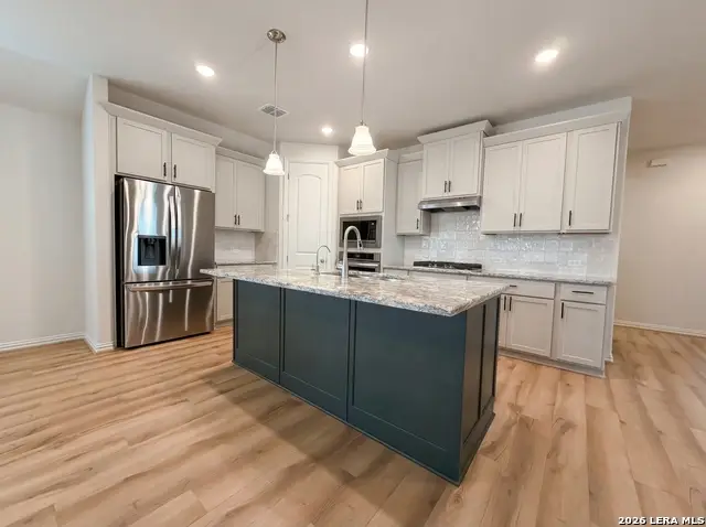 1613 Couser, New Braunfels, TX 78132 - #2