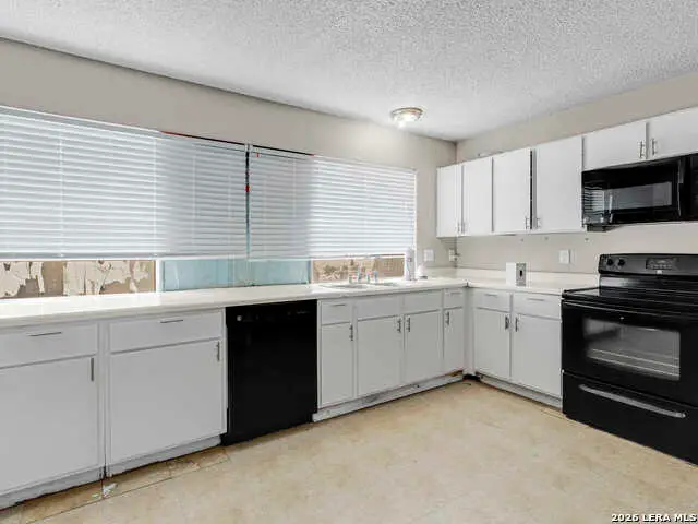 6812 Neston Drive, San Antonio, TX 78239 - #2