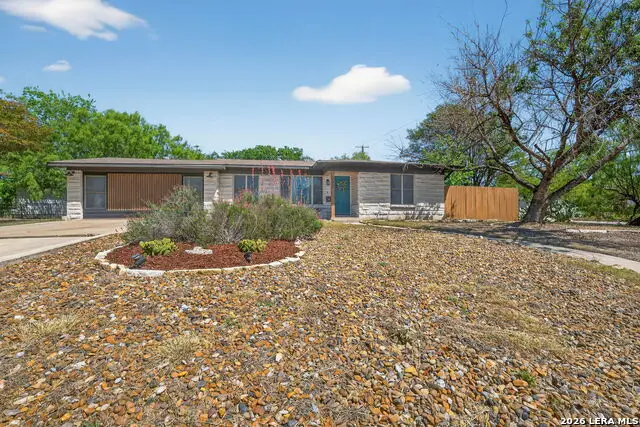 225 Harriett Dr, San Antonio, TX 78216 - #1