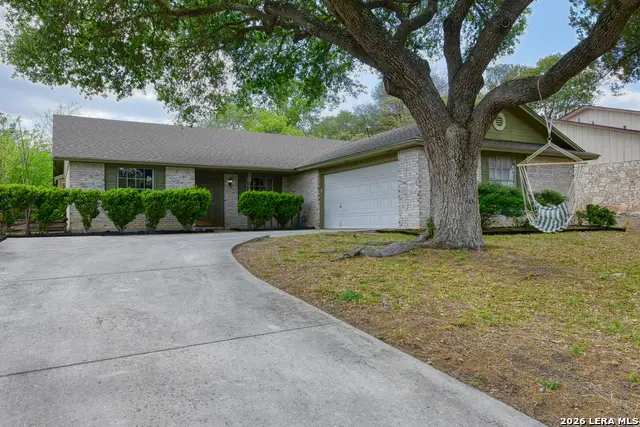 5705 Pineway St, San Antonio, TX 78247 - #1