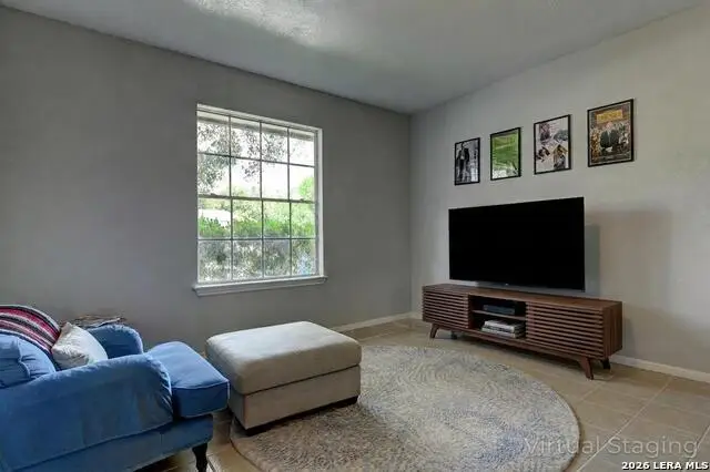 5705 Pineway St, San Antonio, TX 78247 - #2