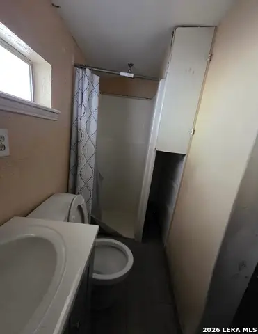 619 San Bernardo, San Antonio, TX 78228 - #3