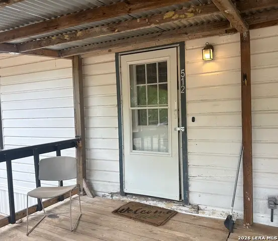 512 E Ave J, Christine, TX 78026 - #2