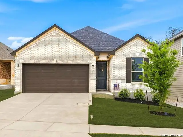 327 W Low Cascade Dr, Boerne, TX 78006 - #1