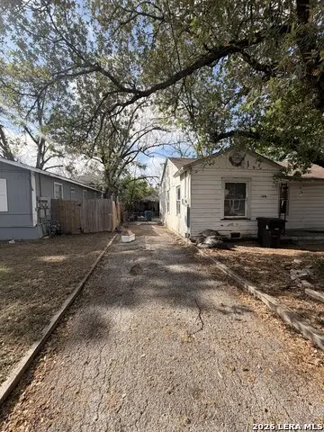 2410 Lee Hall, San Antonio, TX 78201 - #1