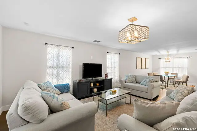 11036 Kimes Park Dr, San Antonio, TX 78249 - #3