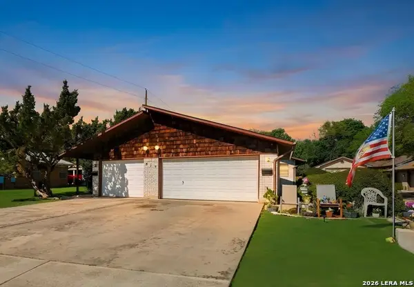 818 Lois St #a & B, Kerrville, TX 78028