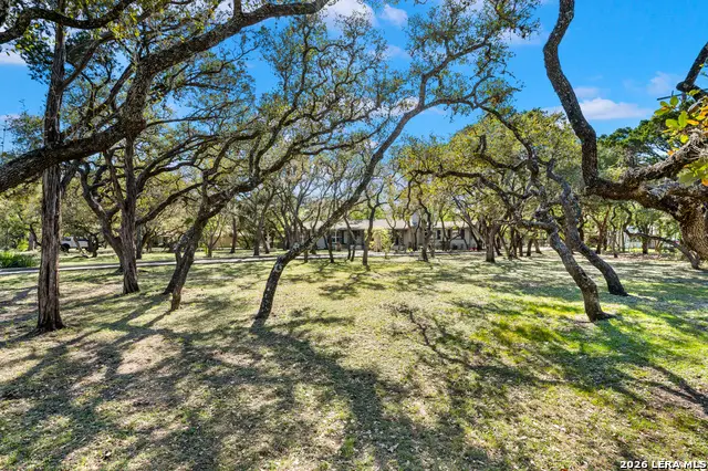 114 Wagon Trail Road, Shavano Park, TX 78231 - #2