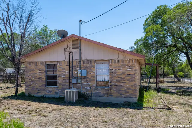 354 6th, Poteet, TX 78065 - #3