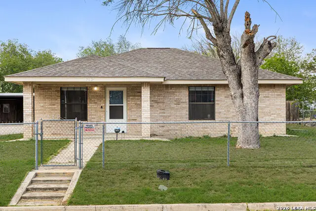 762 Avenue F, Poteet, TX 78065 - #1