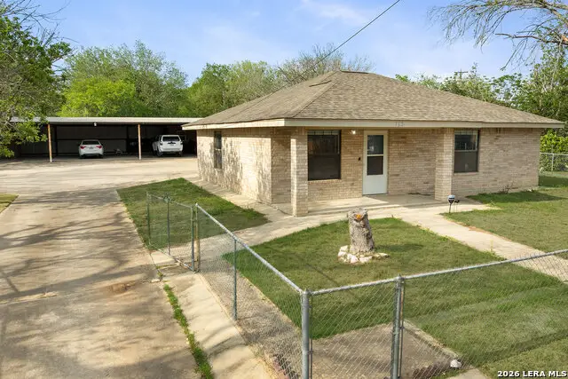 762 Avenue F, Poteet, TX 78065 - #3