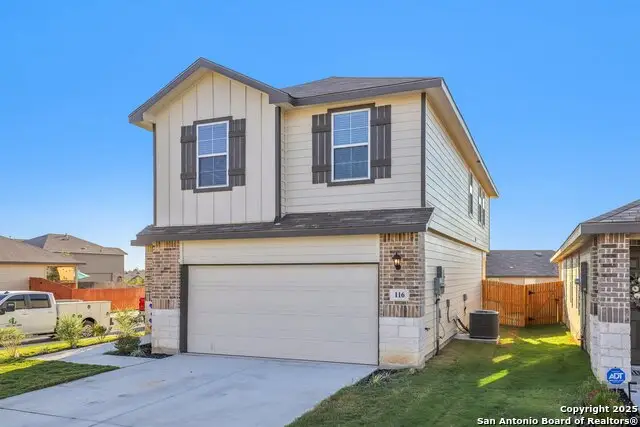 116 Middle Green, Floresville, TX 78114 - #2