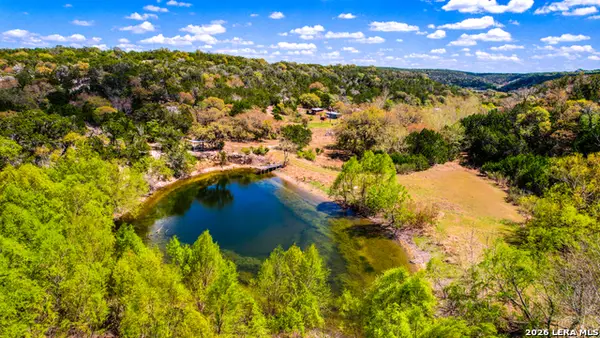 150 Coker Hollow, Kerrville, TX 78028
