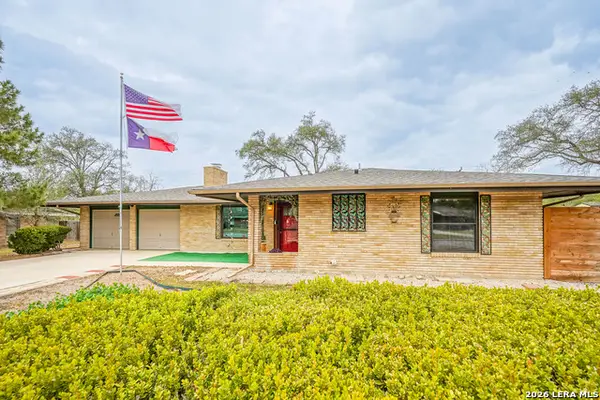 245 Windcrest Dr, Windcrest, TX 78239