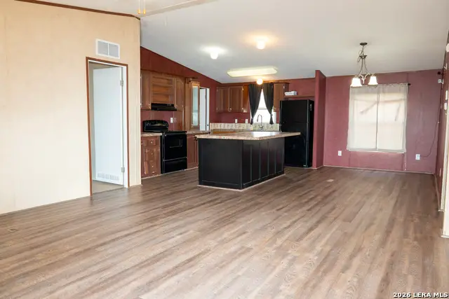 507 Beech, Jourdanton, TX 78026 - #3