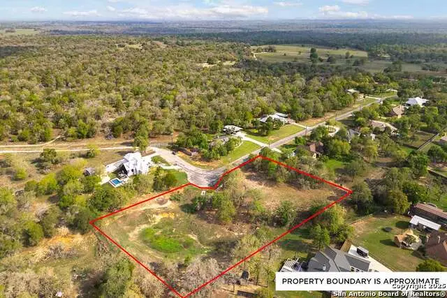 173 Woodlands Drive, La Vernia, TX 78121 - #2