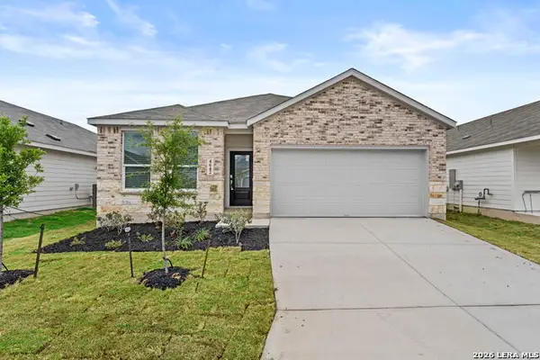 4642 Legacy Trail, Von Ormy, TX 78073
