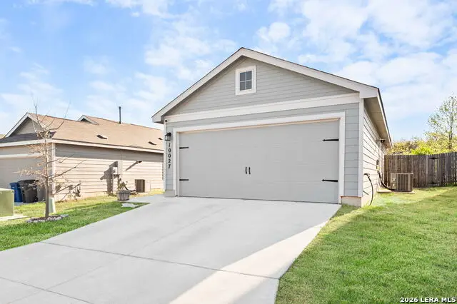 10027 Braun Cloud, San Antonio, TX 78254 - #2