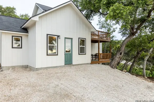 1808 Trail Ridge Dr., Canyon Lake, TX 78133