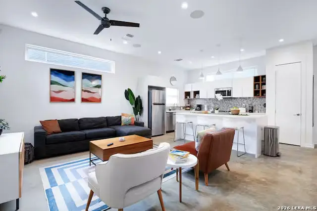 1138 Gibbs #101, San Antonio, TX 78202 - #2