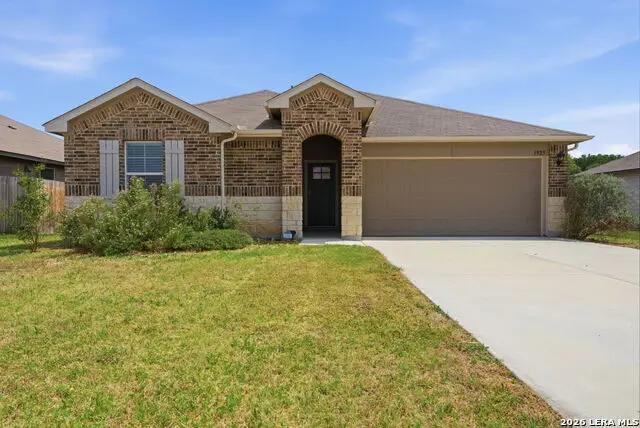 1325 Falls Grove, Seguin, TX 78155 - #1