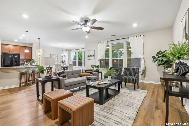 11213 Hill Top Bnd, Helotes, TX 78023 - #1