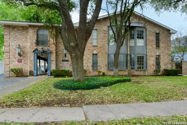 215 W Mistletoe #E, San Antonio, TX 78212
