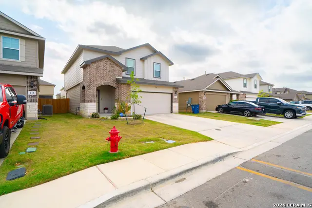 214 Legendary Trail Loop, Floresville, TX 78114 - #3