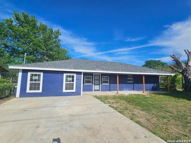 5049 Blue Bonnet, Seguin, TX 78155 - #2