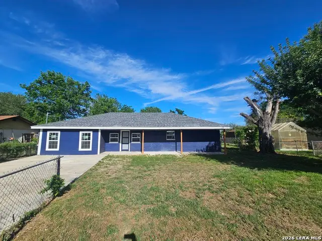 5049 Blue Bonnet, Seguin, TX 78155 - #3