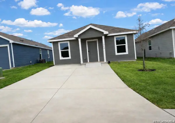 1030 Snedeker Dr, San Antonio, TX 78221