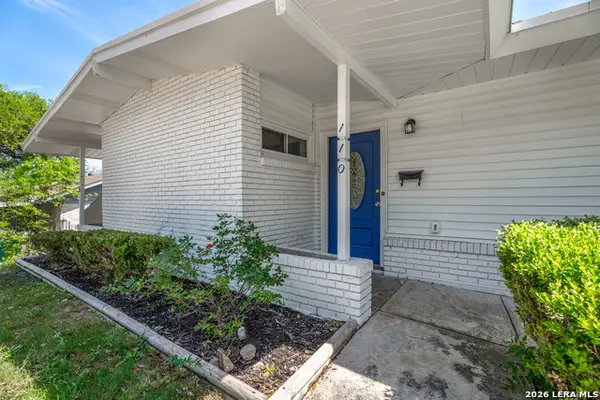 110 Meadowood Lane, San Antonio, TX 78216