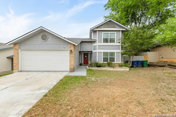 5335 Mountain Vista Dr, San Antonio, TX 78247