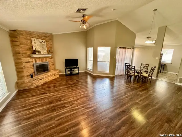 5742 Larkdale Dr, San Antonio, TX 78233 - #2