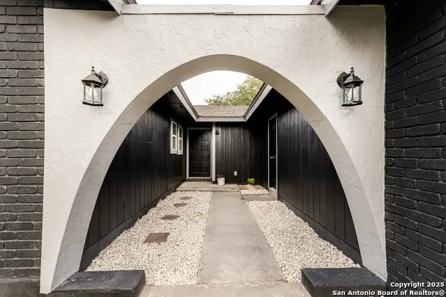 6135 Royal Pt, San Antonio, TX 78239 - #3