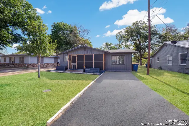 949 Eikel St, New Braunfels, TX 78130 - #3