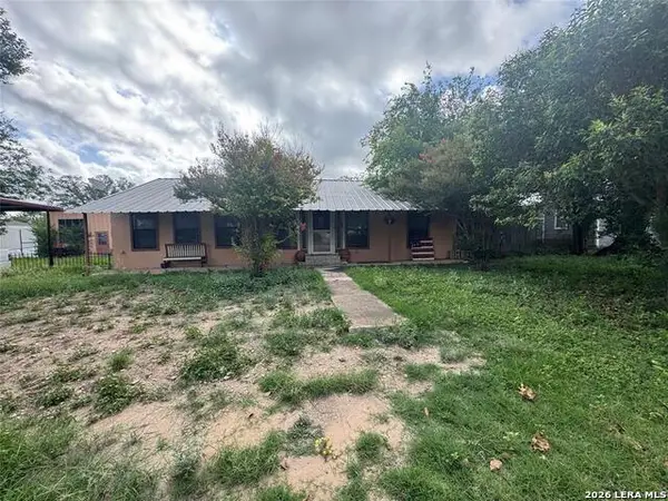 2109 Castro, Hondo, TX 78861