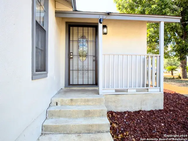 918 E Ashley, San Antonio, TX 78221 - #3