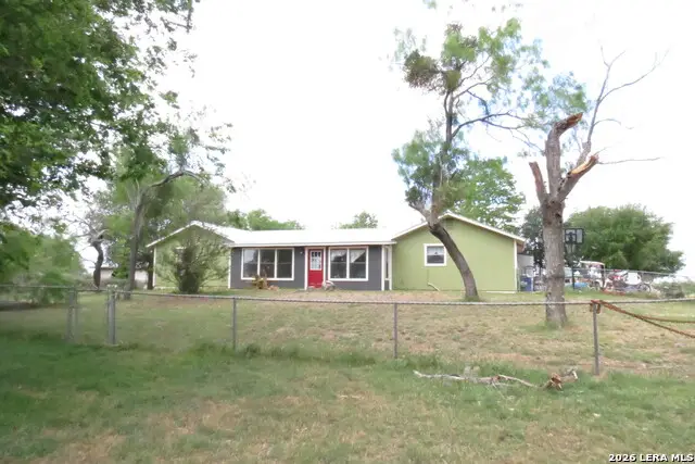 2126 Church Rd, Seguin, TX 78155 - #1