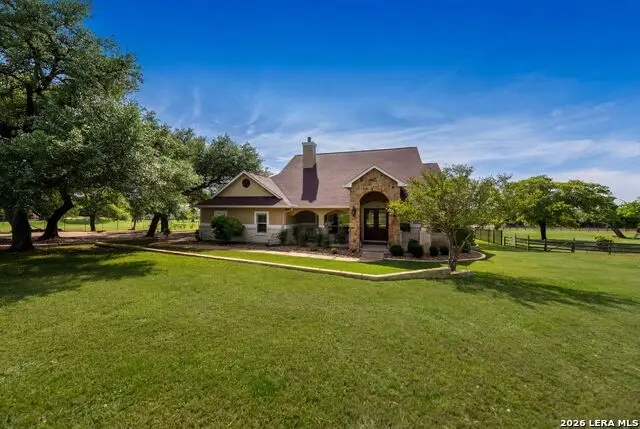 194 Mull Rd, Kerrville, TX 78028 - #1