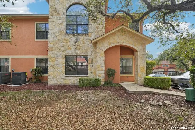 6160 Eckhert #APT 301, San Antonio, TX 78240 - #2