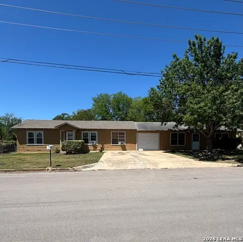 1055 / 1057 Dunlap Dr, New Braunfels, TX 78130 - #1