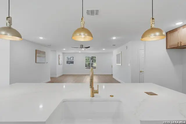 106 Irvington Dr, San Antonio, TX 78209 - #3