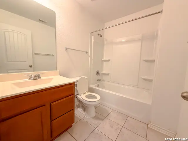 1311 Hawk Ct, San Antonio, TX 78245 - #3