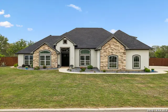 498 Double Gate Rd, Castroville, TX 78009 - #1