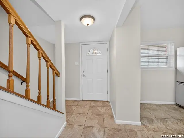 6718 Callaghan Rd #UNIT 206, San Antonio, TX 78229 - #2