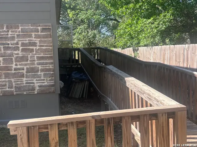 761 Baker, Seguin, TX 78155 - #2