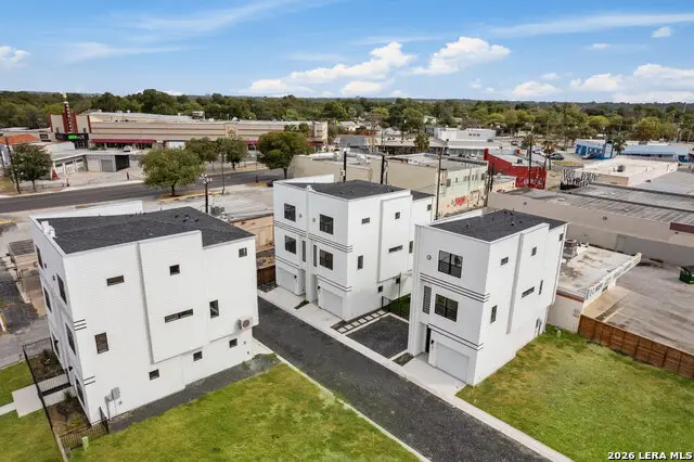 3208 N Elmendorf, San Antonio, TX 78201 - #3