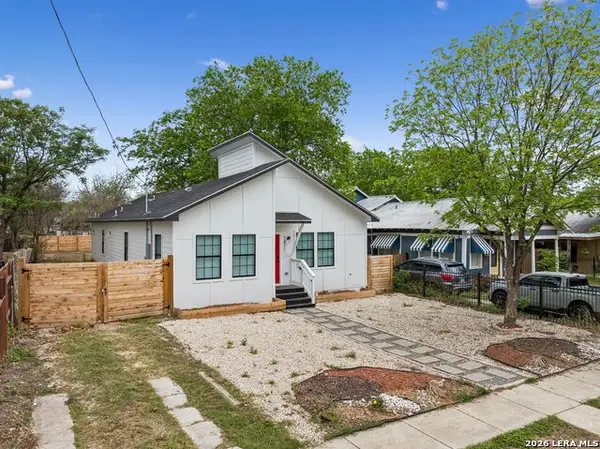 1611 W French Pl, San Antonio, TX 78201
